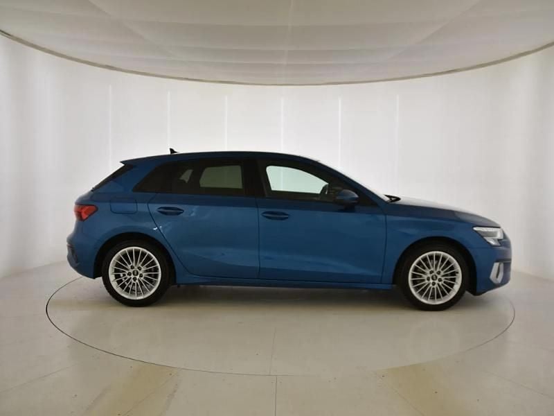 Usado Audi A3 Advanced Plus 150 CV (110 kW) 2023 Azul Berlina