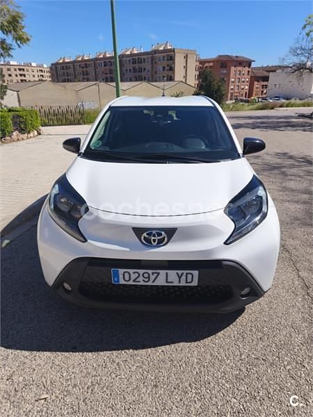Begagnad Toyota Aygo X 72 HK (52 kW) 2022 Vit SUV