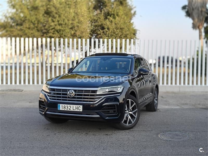 Azul Usado 2020 VW Touareg R-line SUV | 38.900 € (Precio justo) - Imagen 1/4
