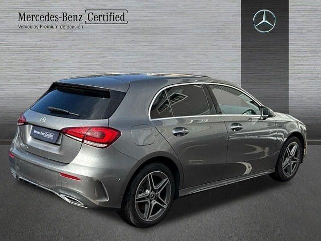 Usado Mercedes A250 AMG line 218 CV (160 kW) 2020 Gris montaña Berlina