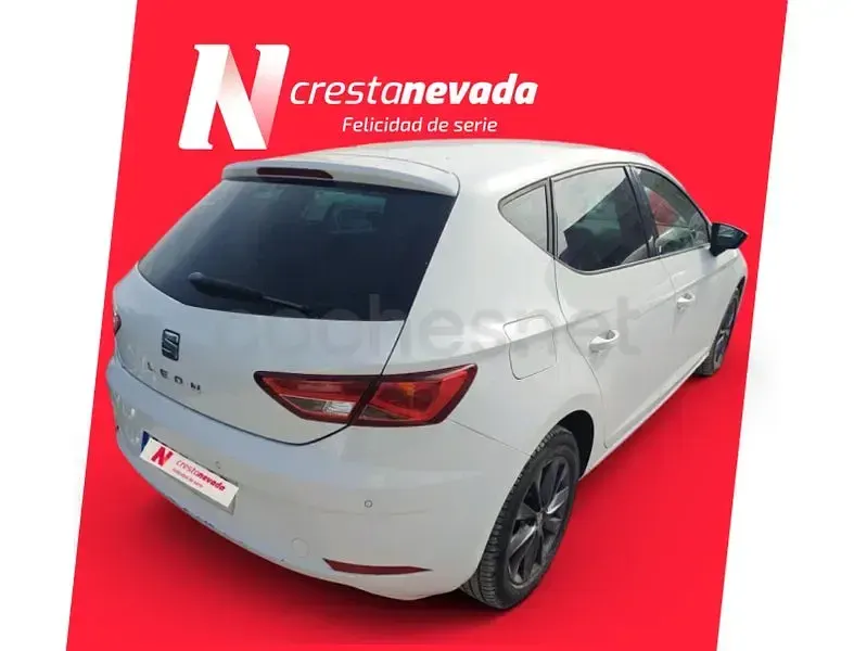 Usado Seat Leon Style 115 CV (84 kW) 2019 Blanco Berlina