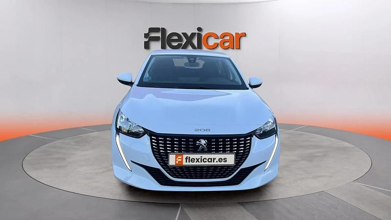 Usado Peugeot 208 Active 100 CV (73 kW) 2021 Blanco Utilitario