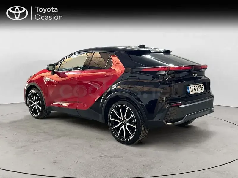 Usado Toyota C-HR Edition 223 CV (164 kW) 2025 Rojo SUV