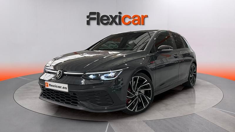 Usado VW Golf VIII GTI Clubsport 301 HP (221 kW) 2022 Cinzento Sedan