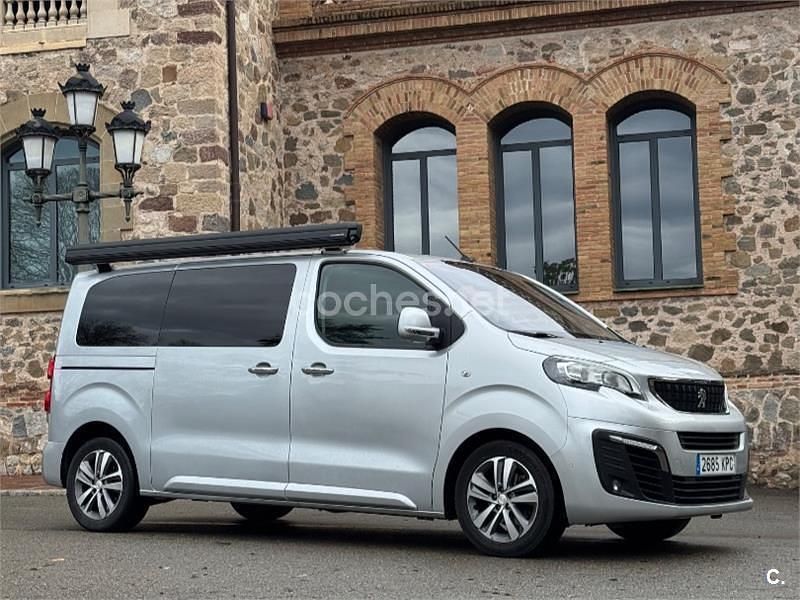 Usado Peugeot Traveller Allure 150 CV (110 kW) 2018 Gris / plata Monovolumen