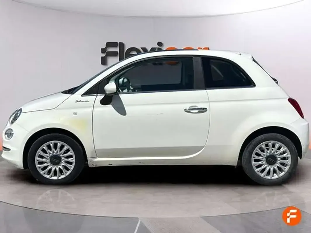 Usado Fiat 500 Dolcevita 71 CV (52 kW) 2023 Blanco Berlina
