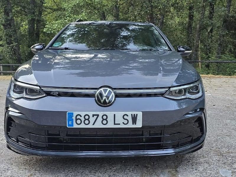 Usado VW Golf VIII R-line 150 CV (110 kW) 2021 Gris / plata Familiar