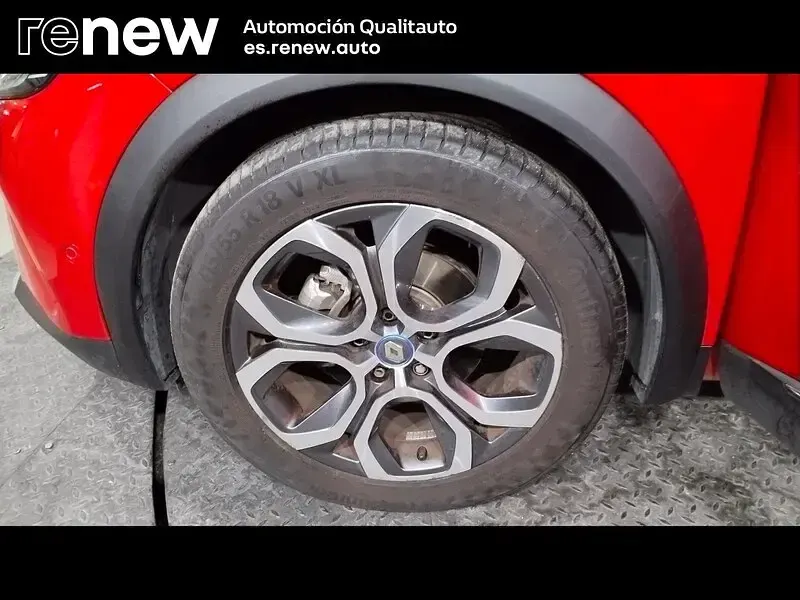 Usado Renault Captur Zen 140 CV (102 kW) 2021 Rojo SUV