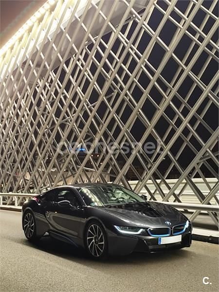 Negro Usado 2015 BMW i8 Coupe | 67.000 € (Un poco caro) - Imagen 1/4