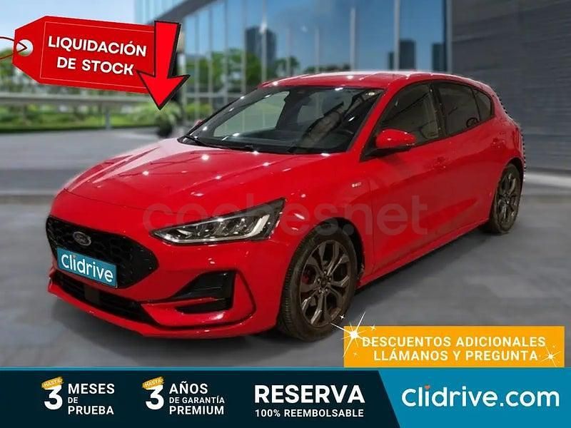 Usado Ford Focus Active 125 CV (91 kW) 2025 Rojo Berlina