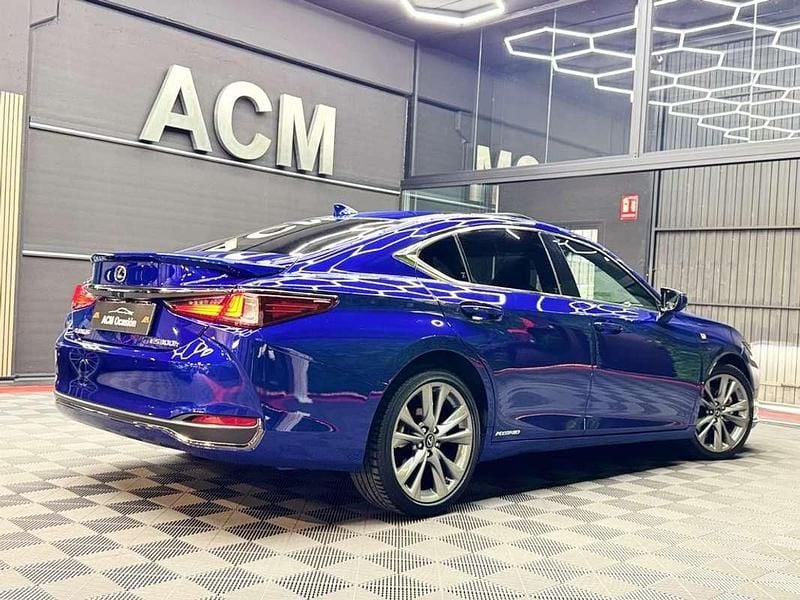 Usado Lexus ES300 Sport Line 218 CV (160 kW) 2019 Azul Berlina