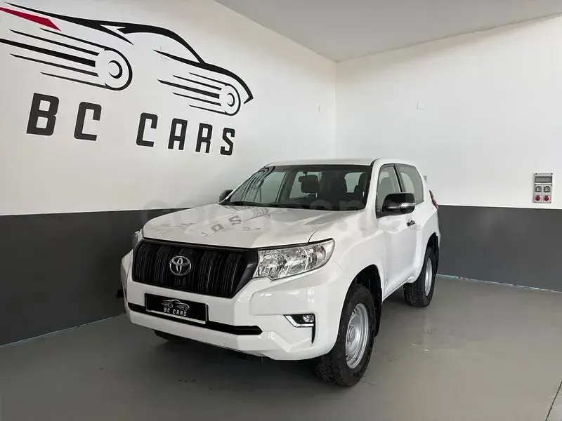 Usado Toyota Land Cruiser 177 CV (130 kW) 2020 Blanco SUV