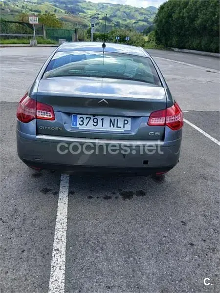 Usado Citroën C5 109 CV (80 kW) 2010 Gris / plata Berlina
