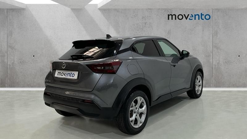 Usado Nissan Juke N-Connecta 114 CV (83 kW) 2021 Gris SUV