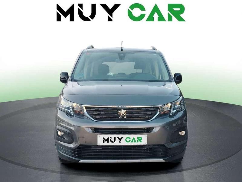 Usado Peugeot Rifter Allure 131 CV (96 kW) 2023 Plateado Monovolumen