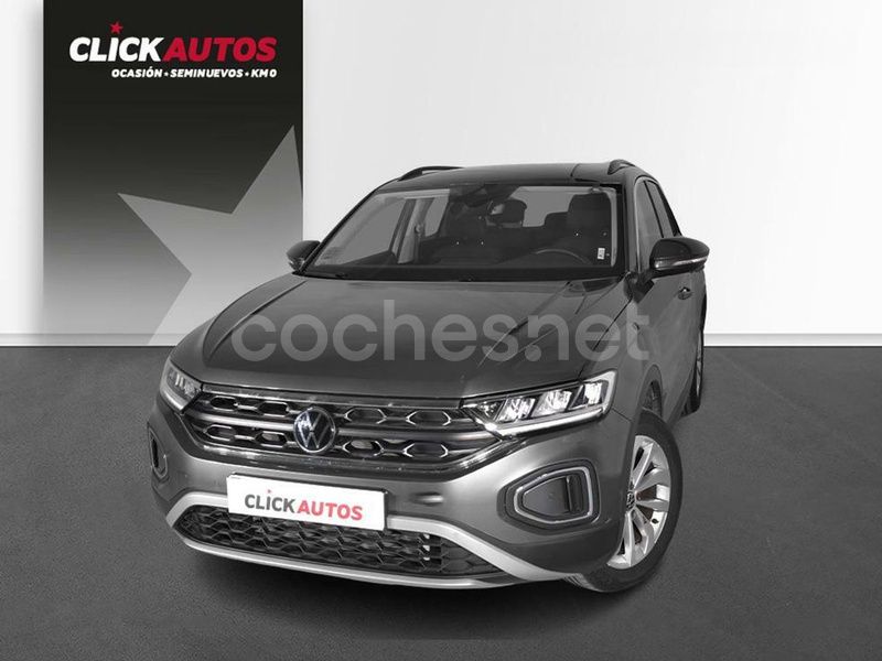 Gris Usado 2023 VW T-Roc Life SUV | 23.850 € (Un poco caro) - Imagen 1/4