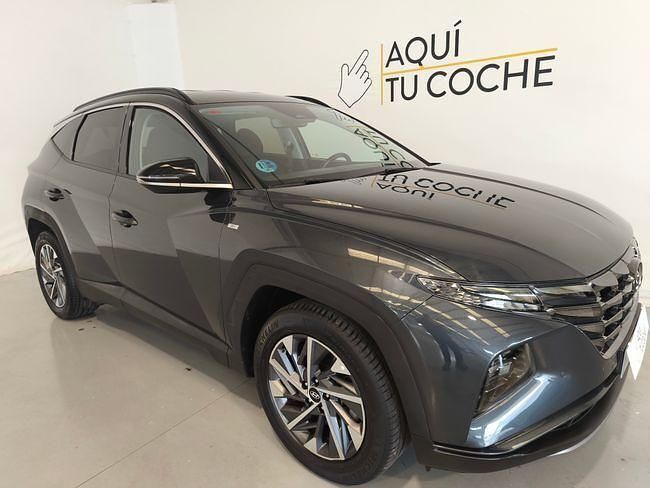 Usado Hyundai Tucson 150 CV (110 kW) 2021 Gris / plata SUV