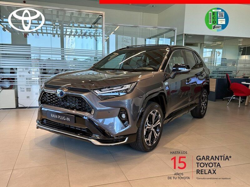 Azul Usado 2023 Toyota RAV4 Hybrid Advance SUV | 54.070 € - Imagen 1/4