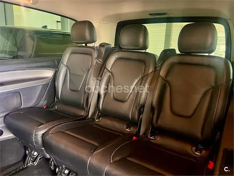 Usado Mercedes V250 Avantgarde 190 CV (139 kW) 2017 Negro Monovolumen