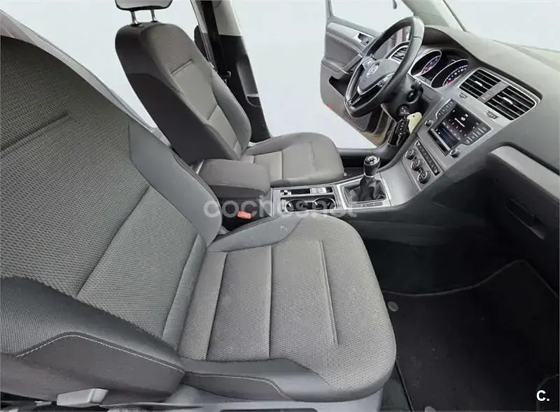 Brugt VW Golf VII Advance 125 HK (91 kW) 2015 Grå Sedan