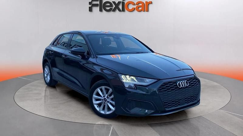 Usado Audi A3 Advanced Plus 110 CV (80 kW) 2023 Azul Berlina
