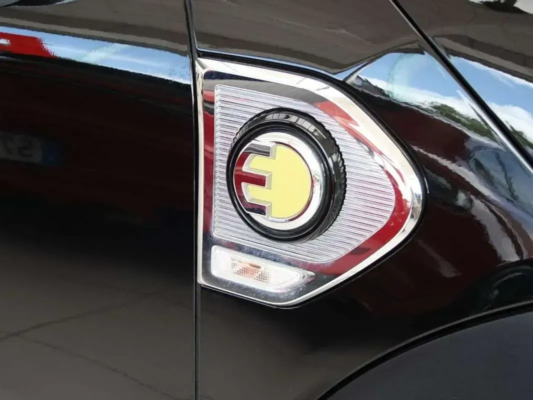 Usado Mini Cooper Countryman 220 CV (161 kW) 2022 Negro SUV