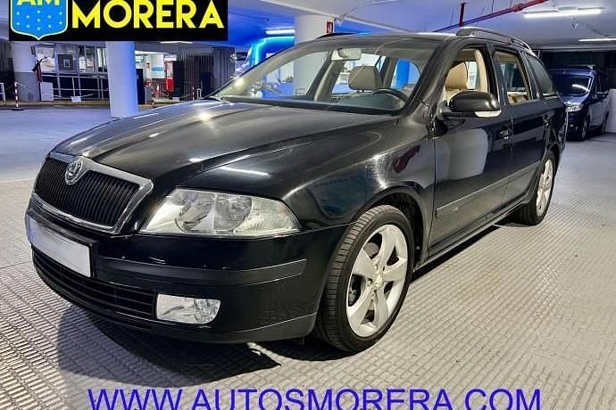 Negro Usado 2006 Skoda Octavia Elegance Familiar | 5750 € (Precio justo) - Imagen 1/4