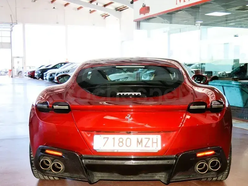 Usado Ferrari Roma 620 CV (456 kW) 2021 Rojo Coupe