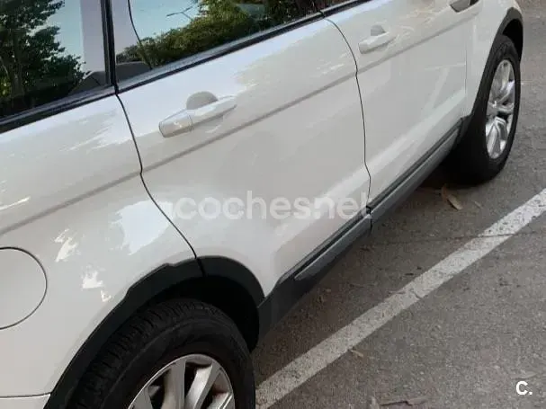 Usado Land Rover Range Rover evoque Pure 150 CV (110 kW) 2015 Blanco SUV