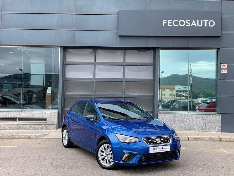 Azul Usado 2024 Seat Ibiza Utilitario | 16.890 € (Precio justo) - Imagen 1/4