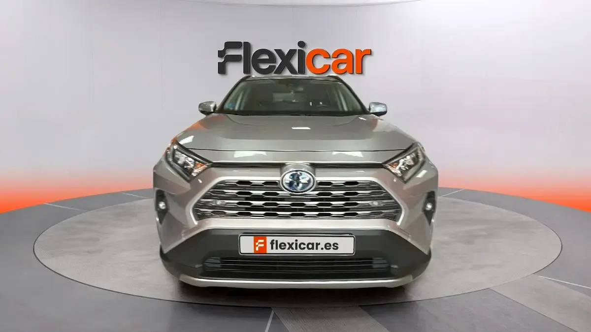 Usado Toyota RAV4 Hybrid Advance 218 CV (160 kW) 2023 Gris SUV