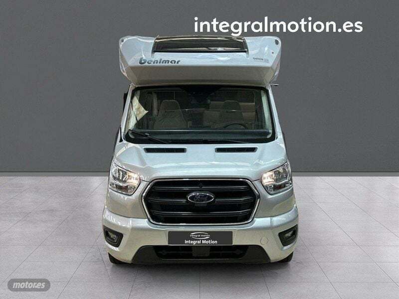 Usado Ford Transit 2025 Gris Familiar