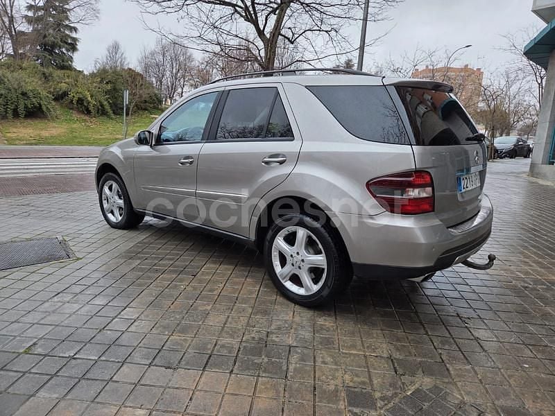 Gris / plata Usado 2007 Mercedes ML280 SUV | 8600 € (Super precio) - Imagen 1/4