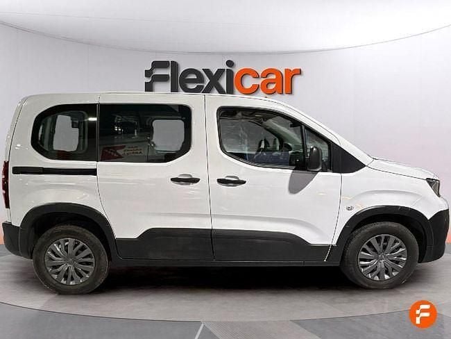 Usado Peugeot Rifter GT 130 CV (95 kW) 2023 Blanco Monovolumen