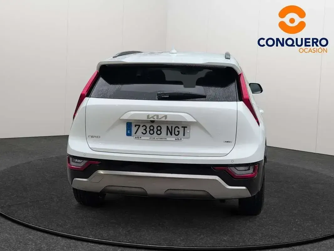 Używany Kia Niro 139 KM (102 kW) 2025 Biały SUV
