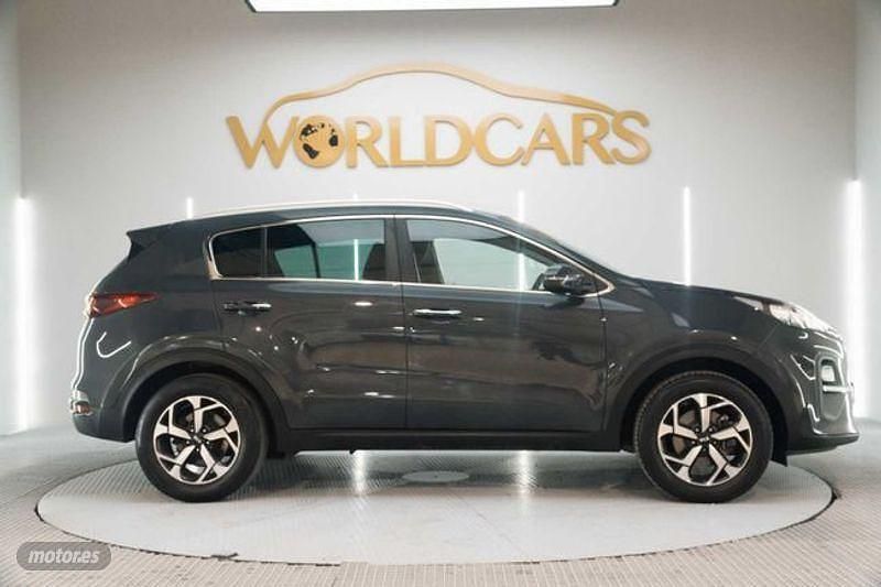 Usado Kia Sportage Plus 136 CV (100 kW) 2021 Negro SUV