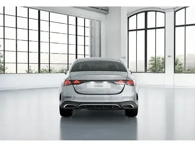 Nuevo Mercedes E200 204 CV (150 kW) 2026 Gris Berlina