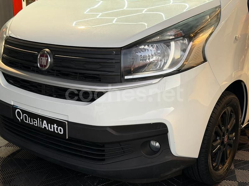 Usado Opel Vivaro 125 CV (91 kW) 2018 Blanco Monovolumen