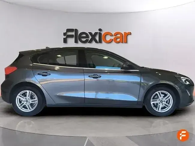 Usado Ford Focus Active 120 CV (88 kW) 2022 Gris
