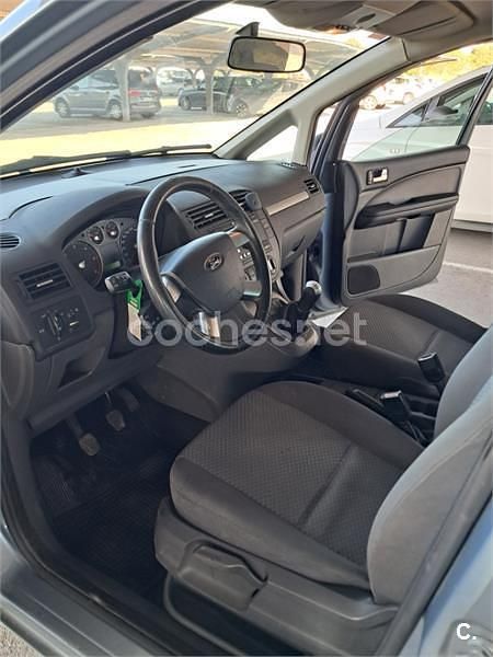 Usado Ford C-MAX Ghia 109 CV (80 kW) 2005 Azul Monovolumen