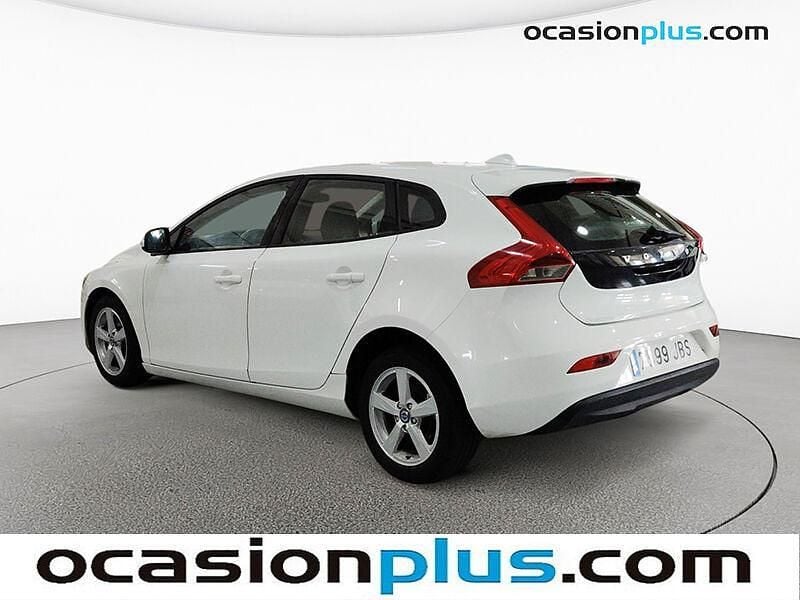 Usado Volvo V40 Kinetic 115 CV (84 kW) 2014 Blanco Familiar
