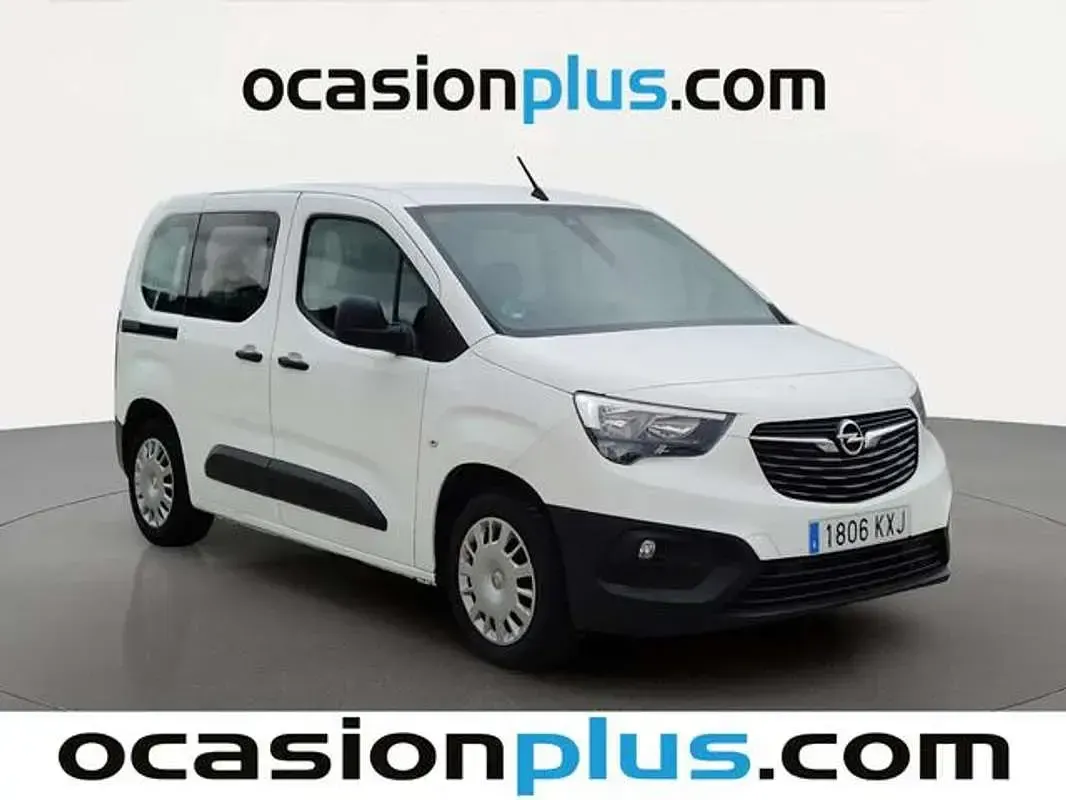 Usado Opel Combo Life Expression 110 CV (80 kW) 2019 Blanco Monovolumen