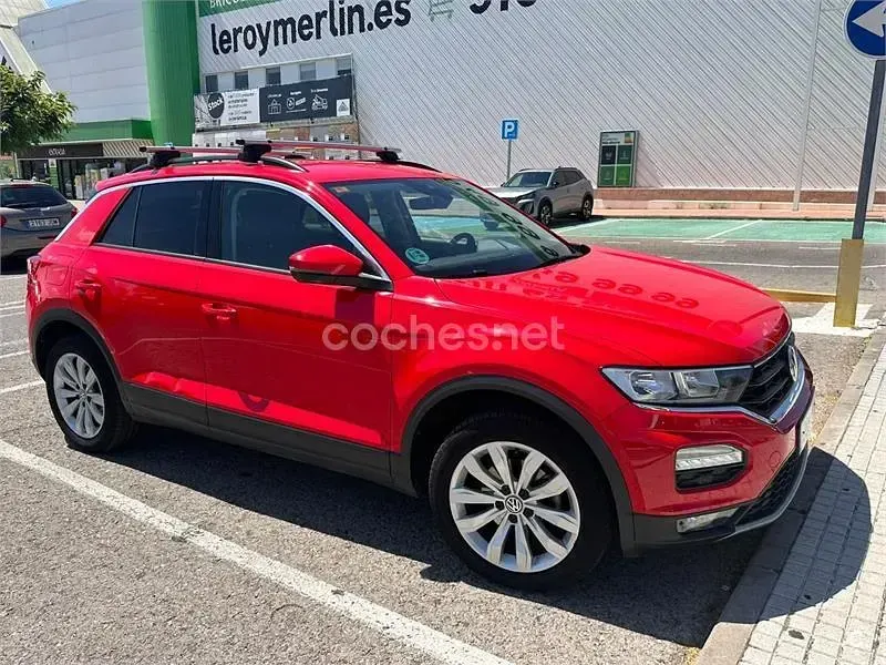 Usado VW T-Roc Advance 150 CV (110 kW) 2019 Rojo SUV