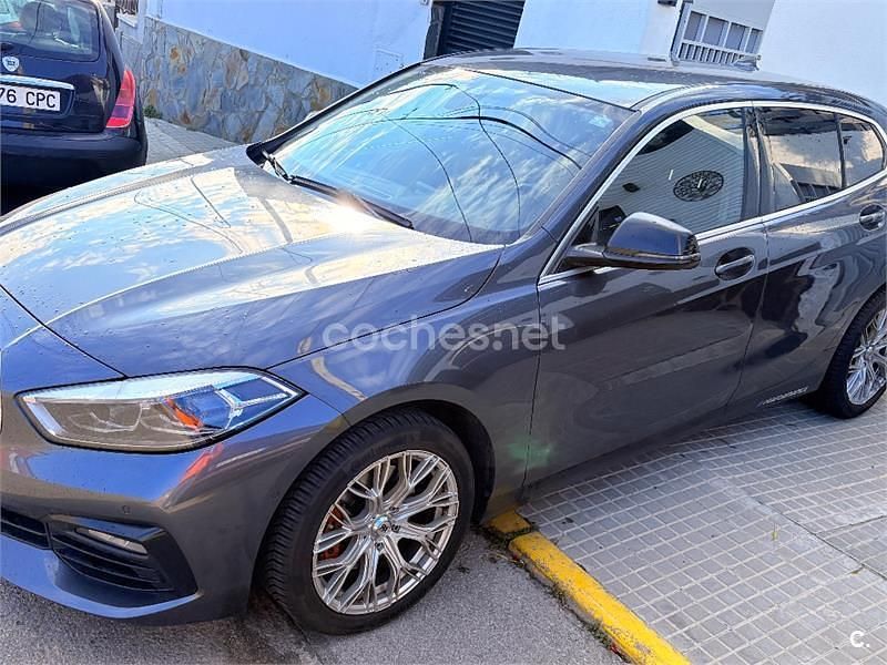 Usado BMW 116 116 CV (85 kW) 2020 Gris / plata Utilitario