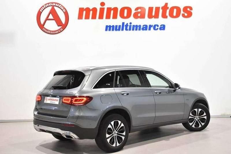 Usado Mercedes GLC300 313 CV (230 kW) 2020 Gris SUV