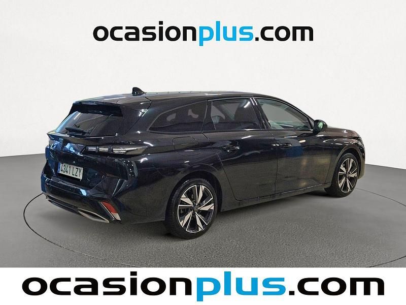 Usado Peugeot 308 SW Allure 131 CV (96 kW) 2022 Negro Familiar