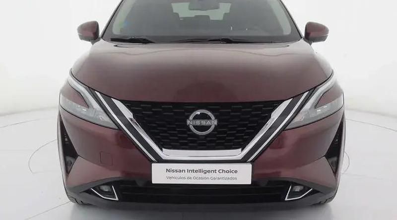Usado Nissan Qashqai N-Connecta 140 CV (102 kW) 2024 Burgundy SUV