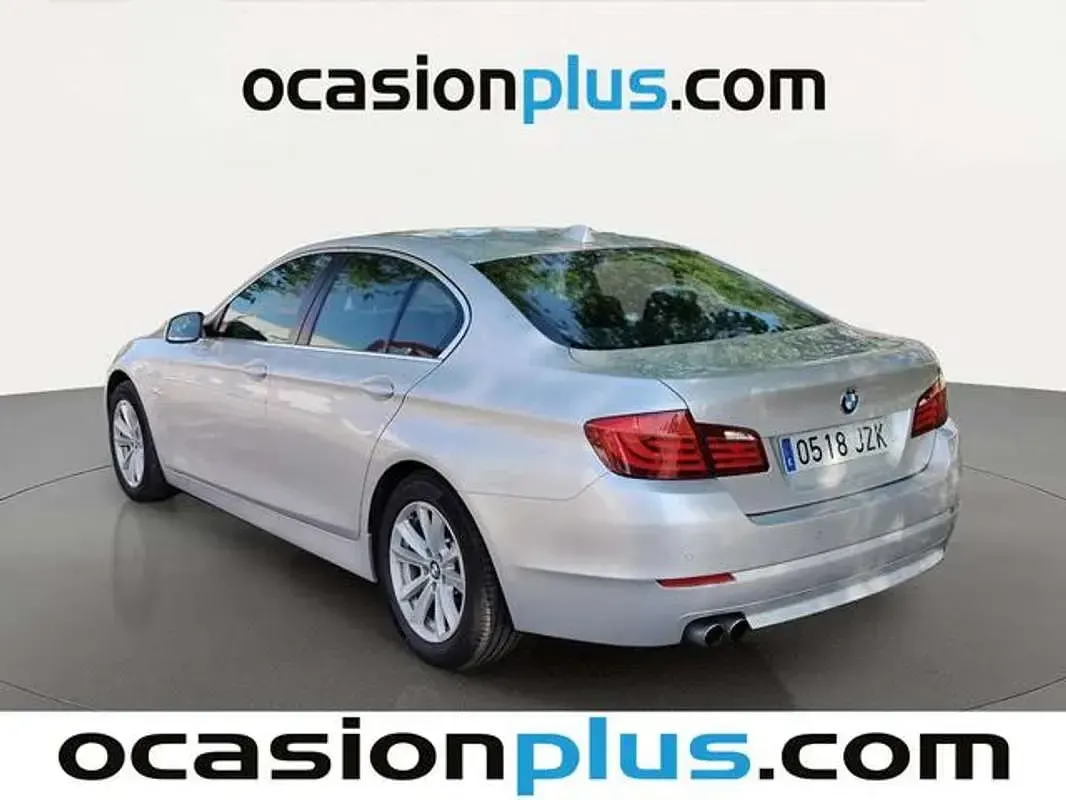 Usado BMW 530 245 CV (180 kW) 2011 Plateado Berlina