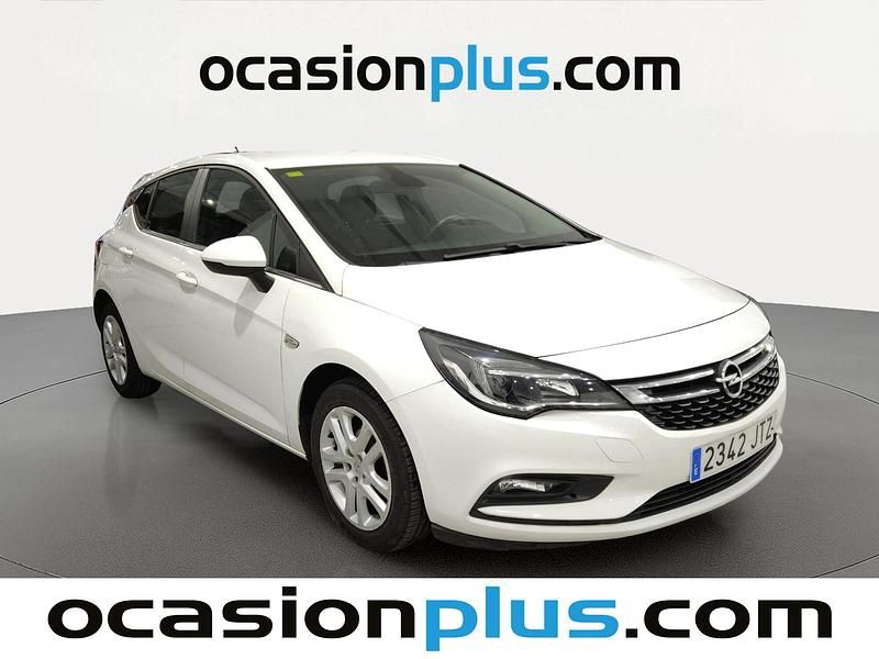 Usado Opel Astra Business 110 CV (80 kW) 2016 Blanco