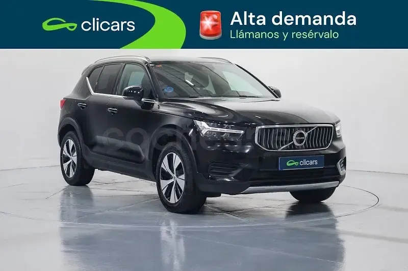 Usado Volvo XC40 Core 211 CV (155 kW) 2021 Negro SUV
